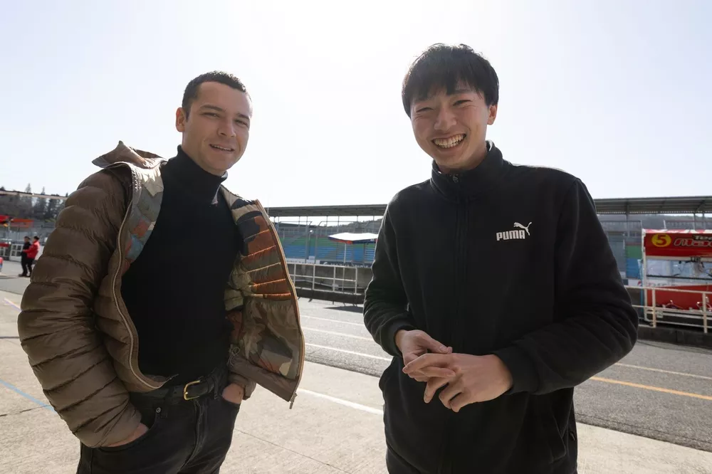 Iori Kimura, Yusuke Shiotsu, #5 マッハ車検 エアバスター MC86 マッハ号