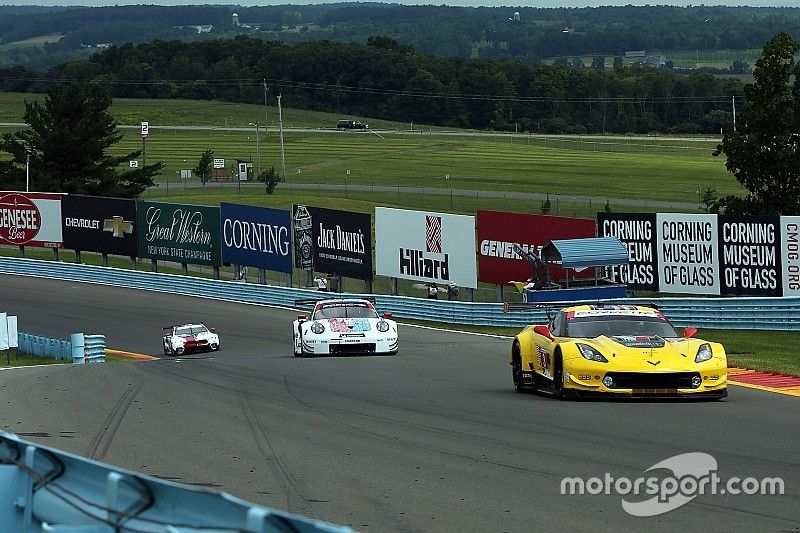 #3 Corvette Racing Corvette C7.R, GTLM: Jan Magnussen, Antonio Garcia