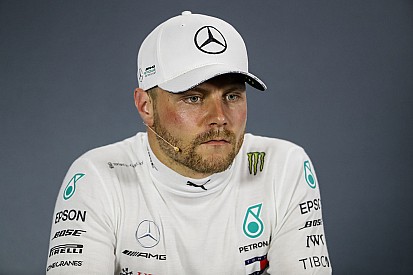 Bottas, galibiyeti Whiting'e adadı