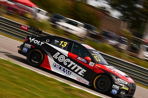 Pioneiro no ETCR, Rodrigo Baptista mira conquista no TCR South America
