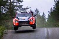 WRC Finlandia: fuerte accidente de Tanak y bandera roja que retrasa la acci&oacute;n