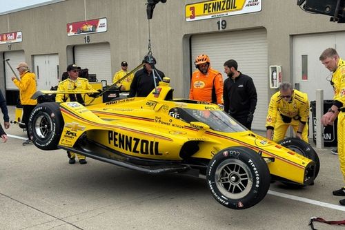 VÍDEO - Indy: McLaughlin bate forte antes da largada e fica fora da Indy 500