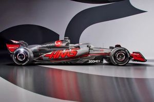 ハースF1は、オコンとベアマンをどう扱う？ 小松礼雄代表