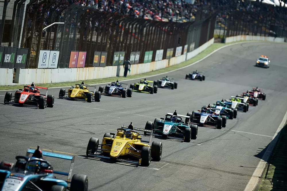 F4 Brasil