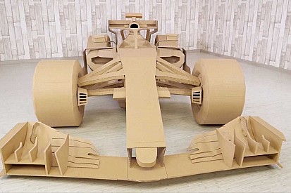 Vídeo: construye un monoplaza de F1... de cartón