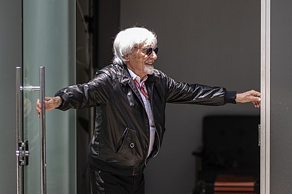 Ecclestone: Meg akartam venni Silverstone-t, de azt mondták, hogy nem eladó