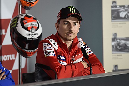 Lorenzo pastikan membalap di Valencia