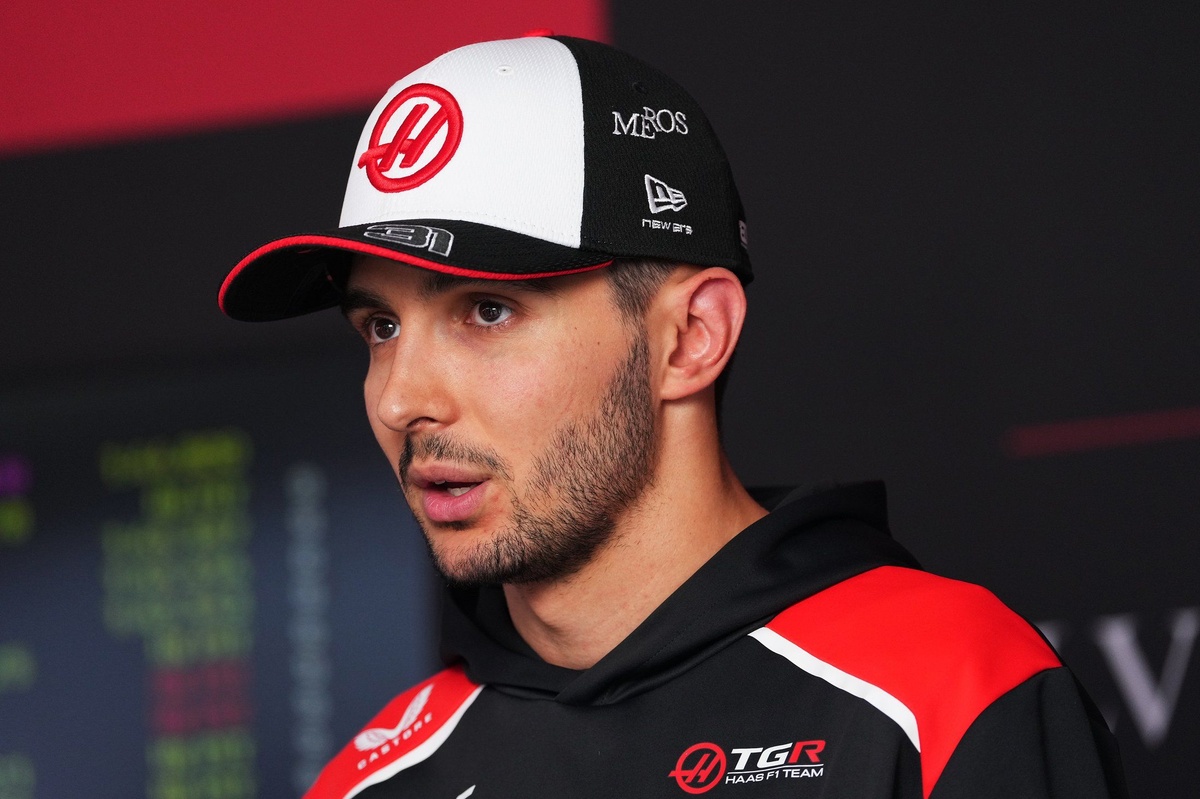 Ocon, otra vez afuera en la Q1: "Solo el coche de Bearman funciona como debería"