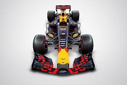 Foto's: Nieuw beeld van de RB13 van Verstappen en Ricciardo