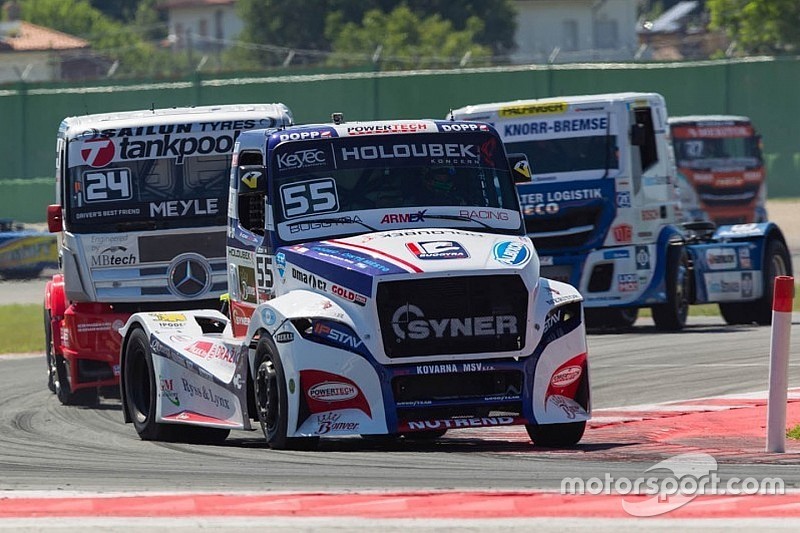 Fia gt championship 1998 round 5 hungaroring. Маз ралли великая степь. Фура спорт. Maple leaf truck team гоночные грузовики. Раллийный газон некст.