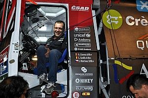 Albert Llovera se cae del Dakar 2019