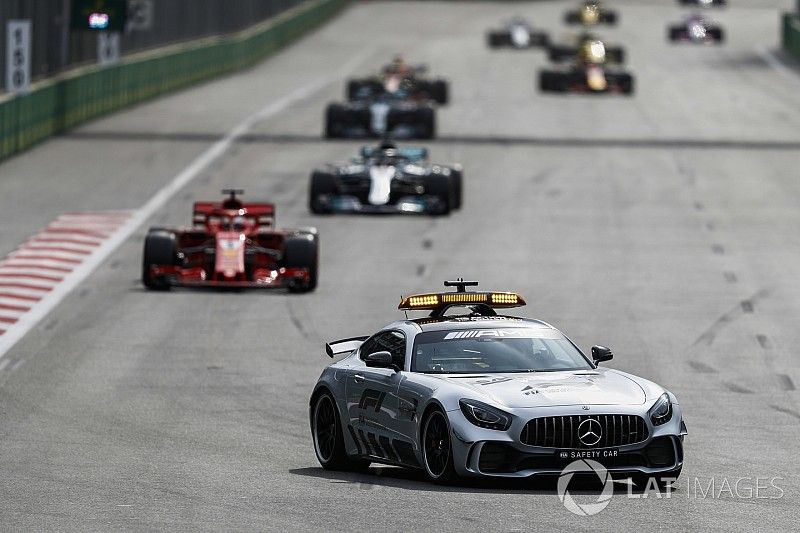 Safety Car, Sebastian Vettel, Ferrari SF71H, Lewis Hamilton, Mercedes AMG F1 W09, Valtteri Bottas, Mercedes AMG F1 W09