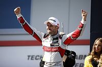 Rast wr&oacute;cił na tron