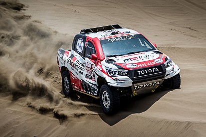 Toyota : "Cette année, nous devons gagner le Dakar"