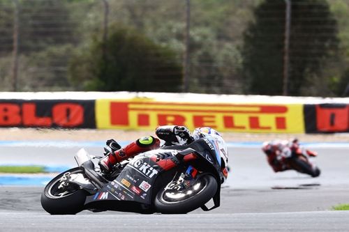 &ldquo;El punto fuerte de los Pirelli es la parte delantera; el neum&aacute;tico habla al piloto&rdquo;