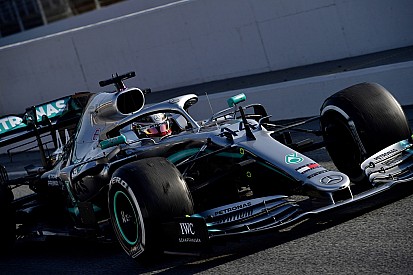 Hamilton boosted by “one of the most positive days” for Mercedes