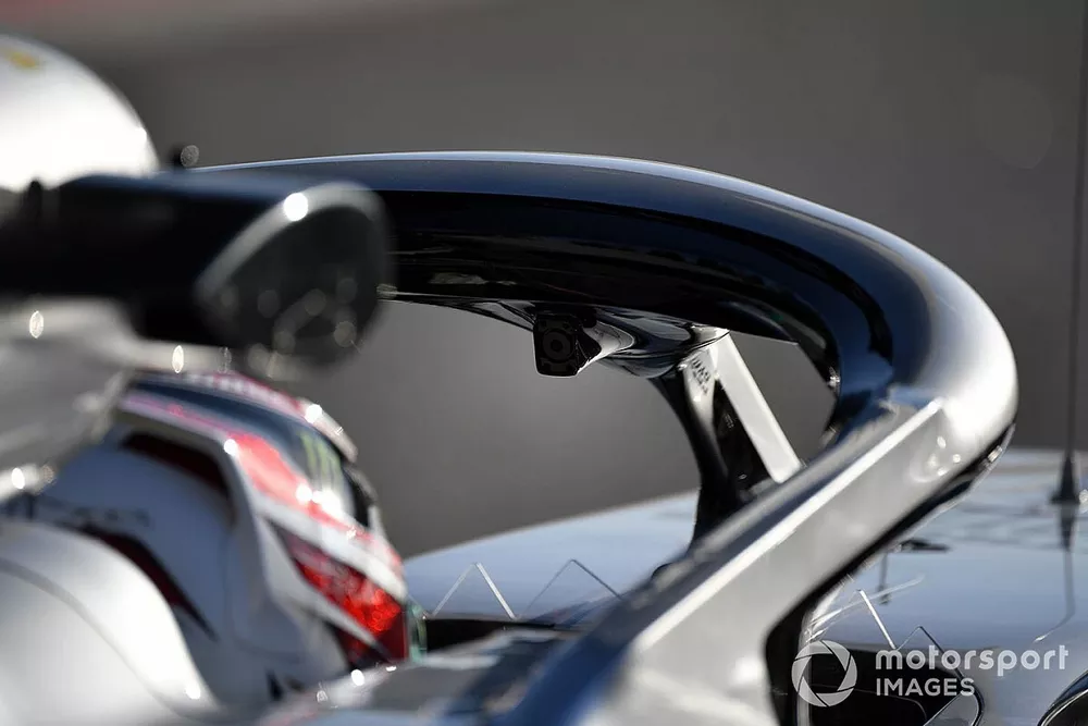 Lewis Hamilton, Mercedes-AMG F1 W10 EQ Power+ avec la cam&eacute;ra face au pilote sur le Halo