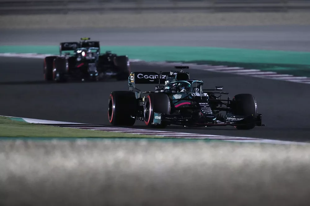 Lance Stroll, Aston Martin AMR21, Sebastian Vettel, Aston Martin AMR21
