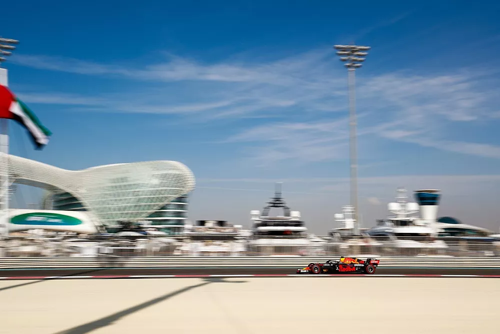 Max Verstappen, Red Bull Racing RB16B