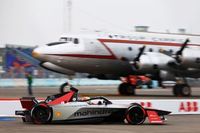 F&oacute;rmula E, Berl&iacute;n I: Mortara y Mahindra dan la campanada con la pole 