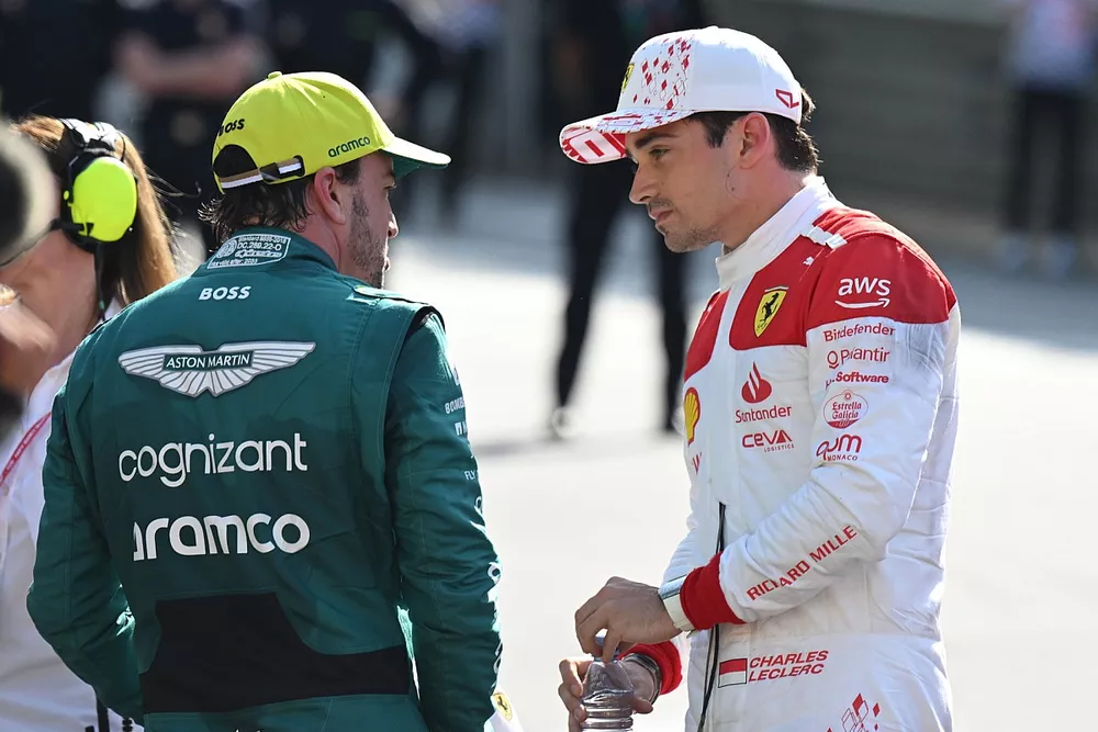Fernando Alonso, Aston Martin F1 Team, Charles Leclerc, Scuderia Ferrari, charla tras la clasificaci&oacute;n