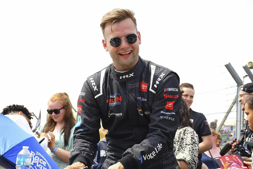 Gil Linster, Hendriks Motorsport