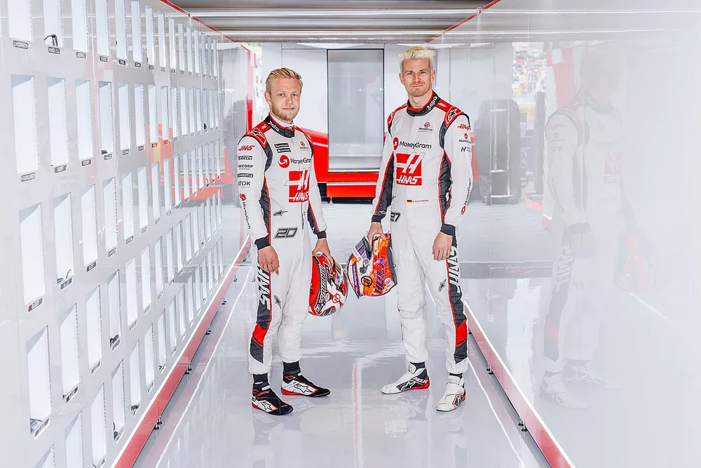 Kevin Magnussen, Nico Hulkenberg, Haas F1 Team