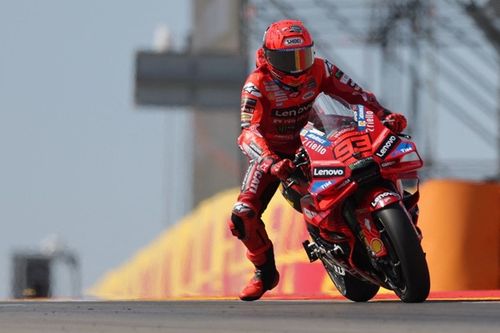 MotoGP: Marc Márquez 'passeia' em Aragón para mais uma vitória dominante