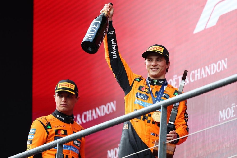 Lando Norris, McLaren, Oscar Piastri