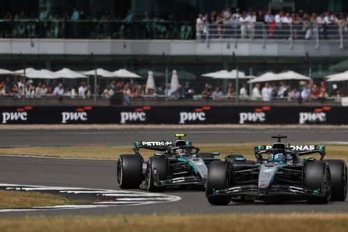 F1: Mercedes explica como errou "terrivelmente" com estrat&eacute;gia "catastr&oacute;fica" em Silverstone