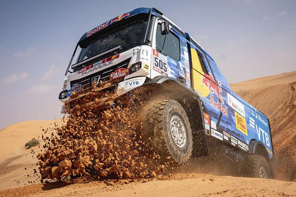 #505 Kamaz - Master: Eduard Nikolaev, Evgenii Iakovlev, Vladimir Rybakov