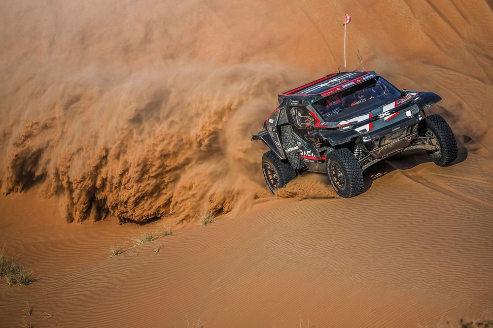 #200 The Dacia Sandriders Dacia: Nasser Al-Attiyah, Boulanger Edouard