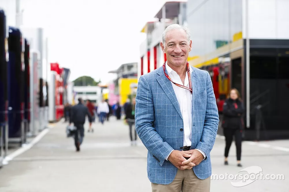 Greg Maffei, directeur exécutif, Liberty Media, dans le paddock