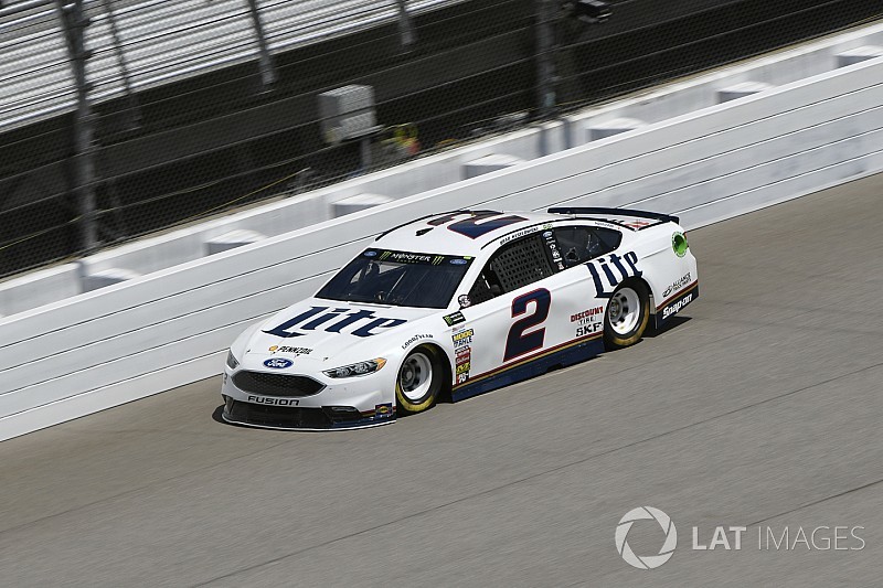 Keselowski leads final Michigan practice, Allmendinger crashes