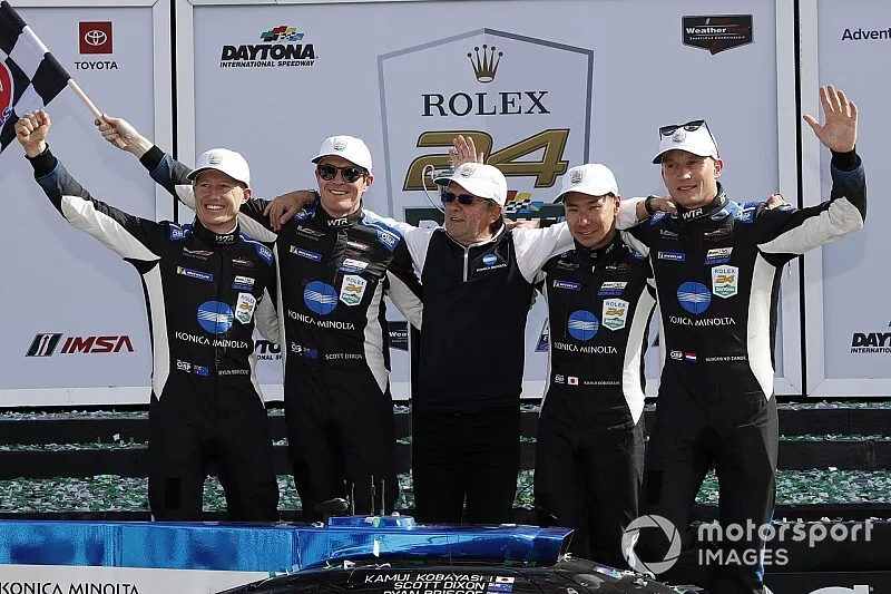 Overall Winner #10 Wayne Taylor Racing Cadillac DPi-V.R. Cadillac DPi, DPi: Renger Van Der Zande, Ryan Briscoe, Scott Dixon, Kamui Kobayashi