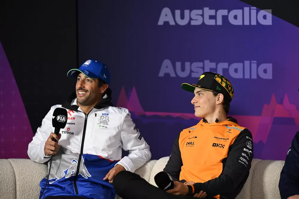 Daniel Ricciardo, Visa Cash App RB F1 Team, Oscar Piastri, McLaren F1 Team 