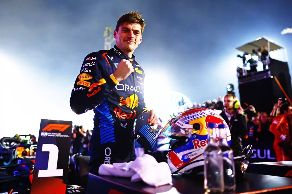 Vencedor da corrida, Max Verstappen, Red Bull Racing