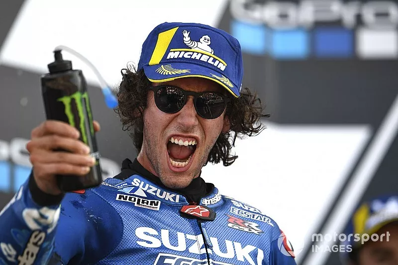 Podio: ganador de la carrera Alex Rins, Team Suzuki MotoGP