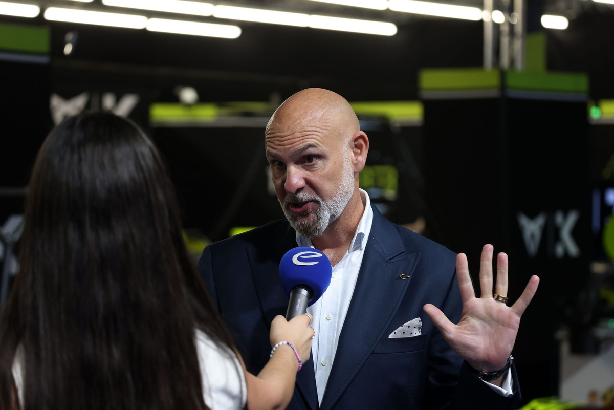 Formula E CEO’sundan Verstappen çağrısı: “Aracı test edip geri bildirim ...