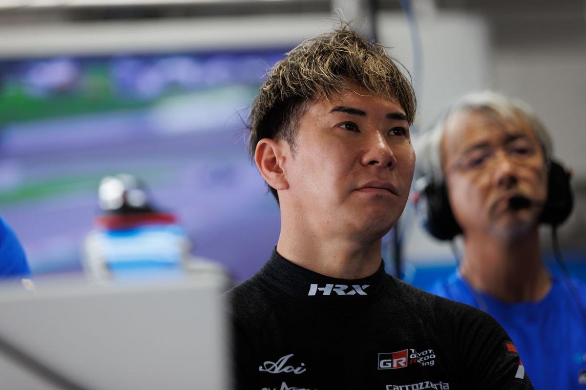 2021 Super Formula 小林可夢偉選手サイン入り　スパーク 7 小林 可夢偉 Kamui Kobayashi Kids com Team KCMG SUPER