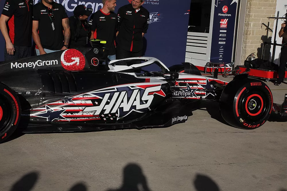 Dettaglio Haas VF-23