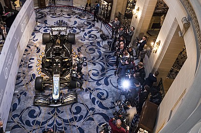 Спонсор Haas заявив, що команда краща за McLaren і Williams «за всіма параметрами»