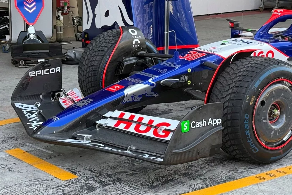 RB F1 Team VCARB 01 front wing detail