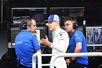 Ocon no se dio cuenta del segundo toque con Alonso en Brasil