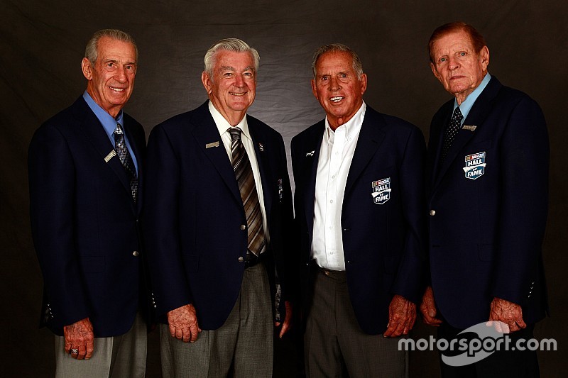 Muere la leyenda de NASCAR David Pearson