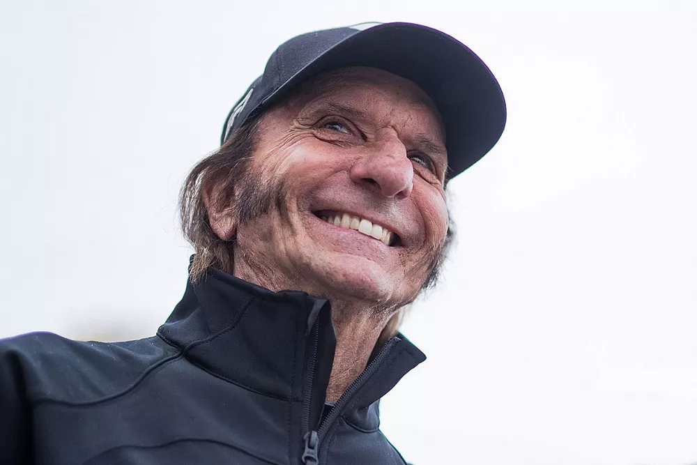 Emerson Fittipaldi attends the the Laureus Sport for Good Run prior