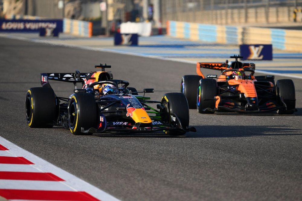 Oscar Piastri, McLaren, Max Verstappen, Red Bull Racing