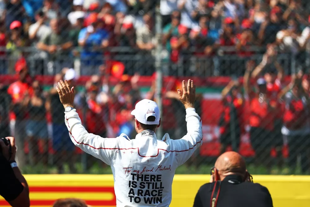 Sebastian Vettel en la celebraci&oacute;n del legado de Michael Schumacher