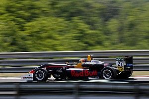 Ticktum y Ahmed, pole para las carreras del domingo en Hungr&iacute;a