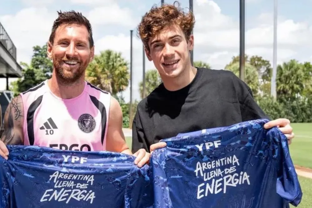 Lionel Messi y Franco Colapinto